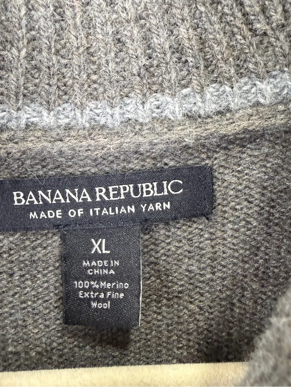Banana Republic Men’s XL 100% Merino Wool Shawl Collar Sweater Italian Yarn